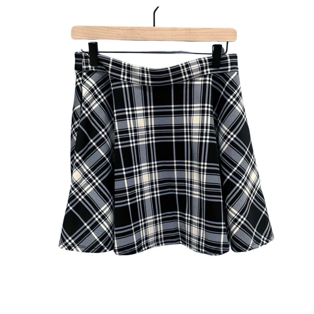 Hot Topic | NWT Black & White Plaid O-Ring Skater Skirt Pockets, Junior’s Medium - Picture 8 of 12
